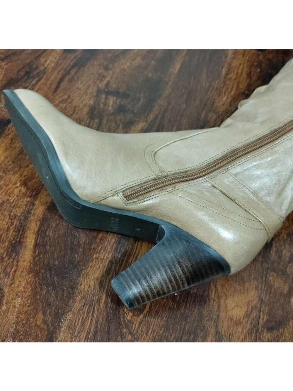 Guess MALLAY Tan Leather Side Zipper Mid-Calf Chunky High Heeled Boots Size 9 - Picture 14 of 16